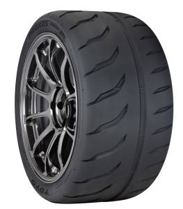 Toyo Proxes R888R Tire - 275/35ZR19 96Y 104420